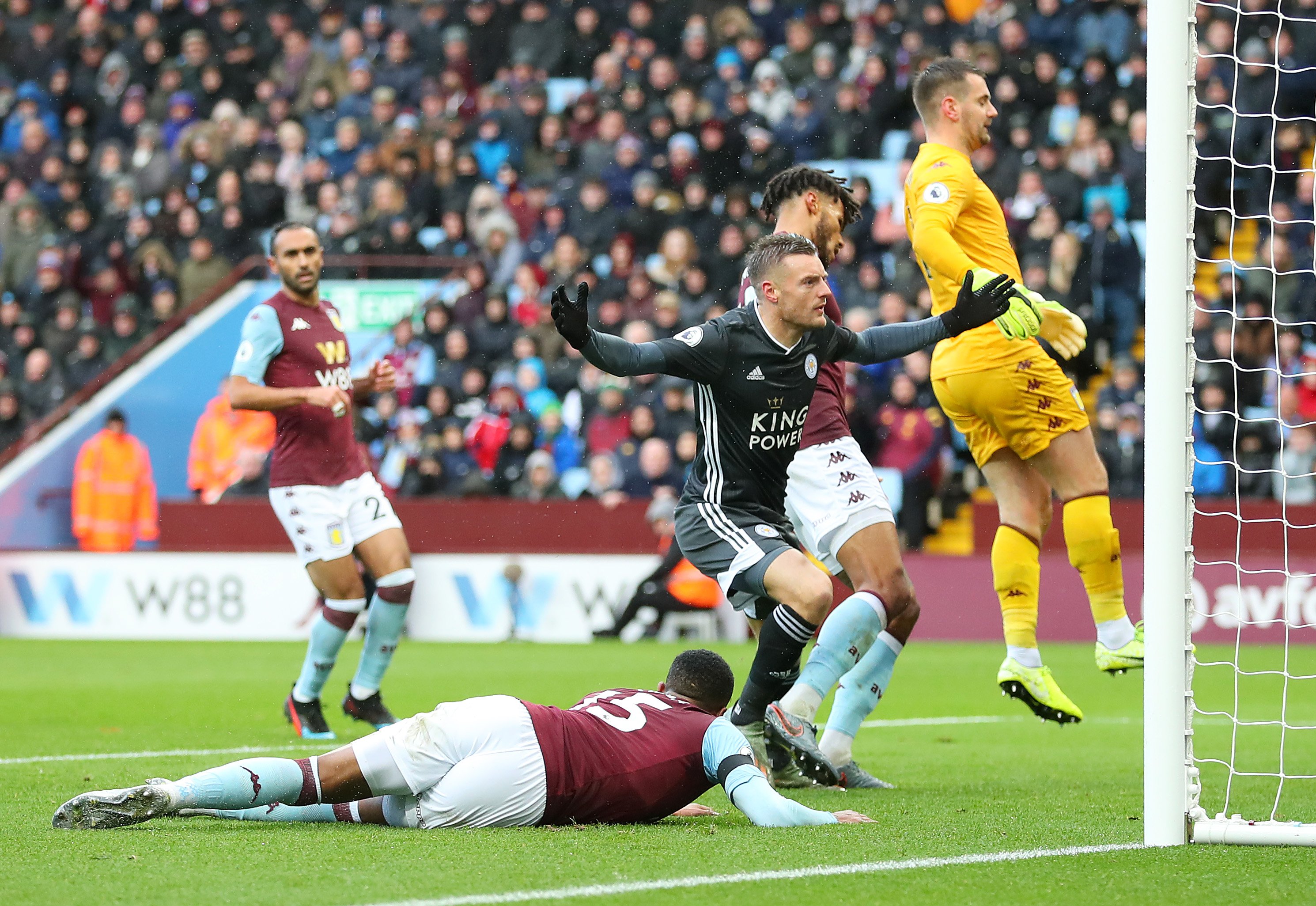 反勝車路士 反勝車路士